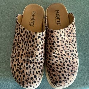 Leopard size 9 slip on